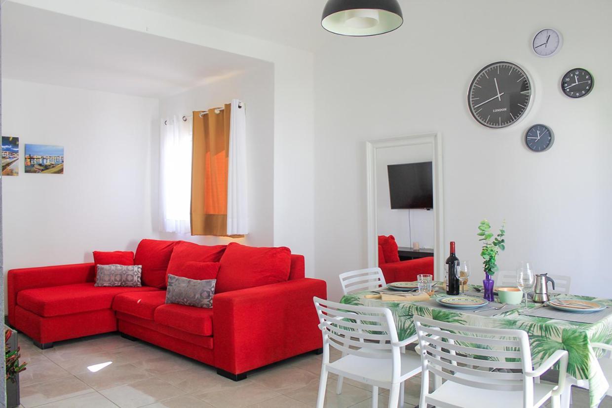 Casa Petula Apartment ปูแอร์โตเดลคาร์เมน ภายนอก รูปภาพ